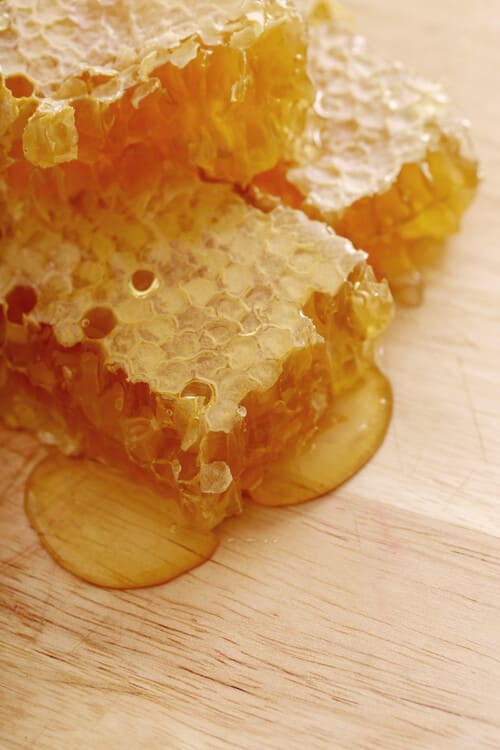 عسل درمانی و عسل معمولی